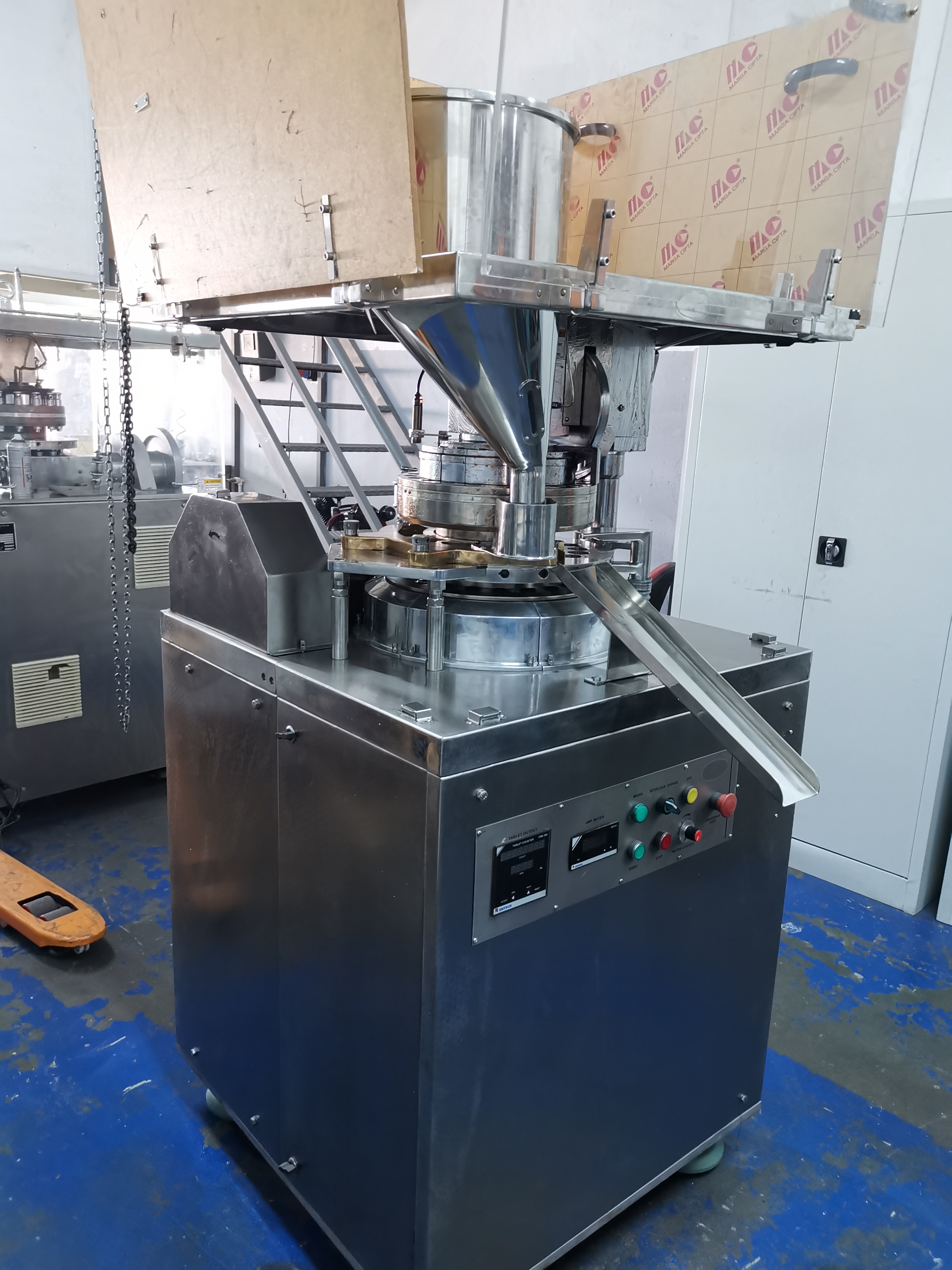 Hsb Makina, İlaç Makinesi İmalatı, İlaç Makinesi Tamiri, İlaç Makinesi Satışı